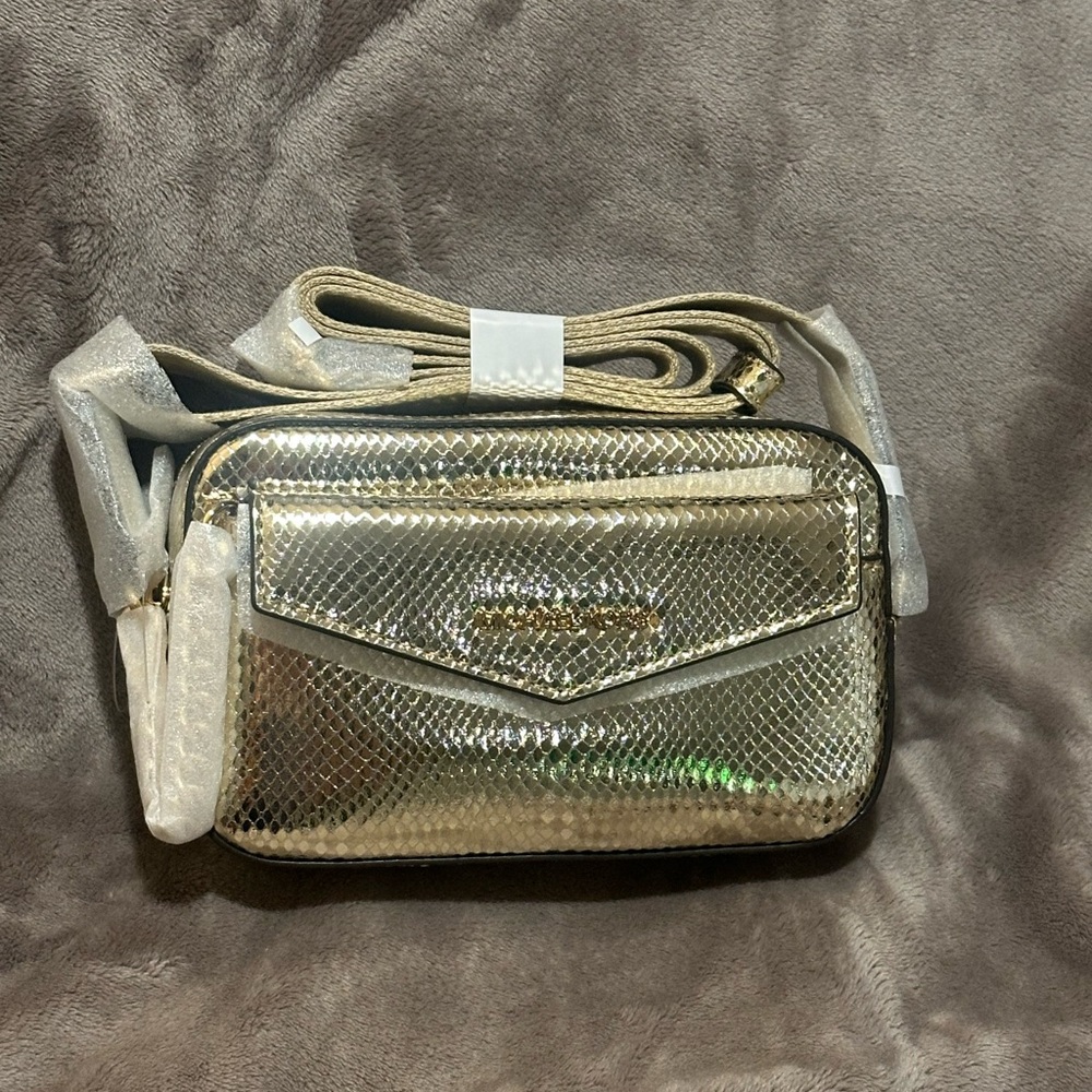 Michael Kors Elegant Gold Crossbody Purse